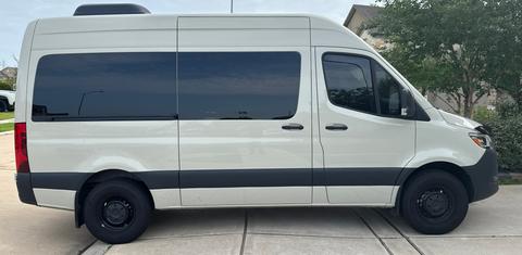 Mercedes-Benz Sprinter 2024
