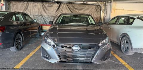Nissan Altima 2025