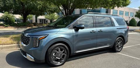 Kia Carnival Hybrid 2026