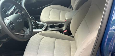 Hyundai Elantra 2019