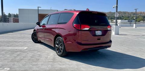 Chrysler Pacifica 2018