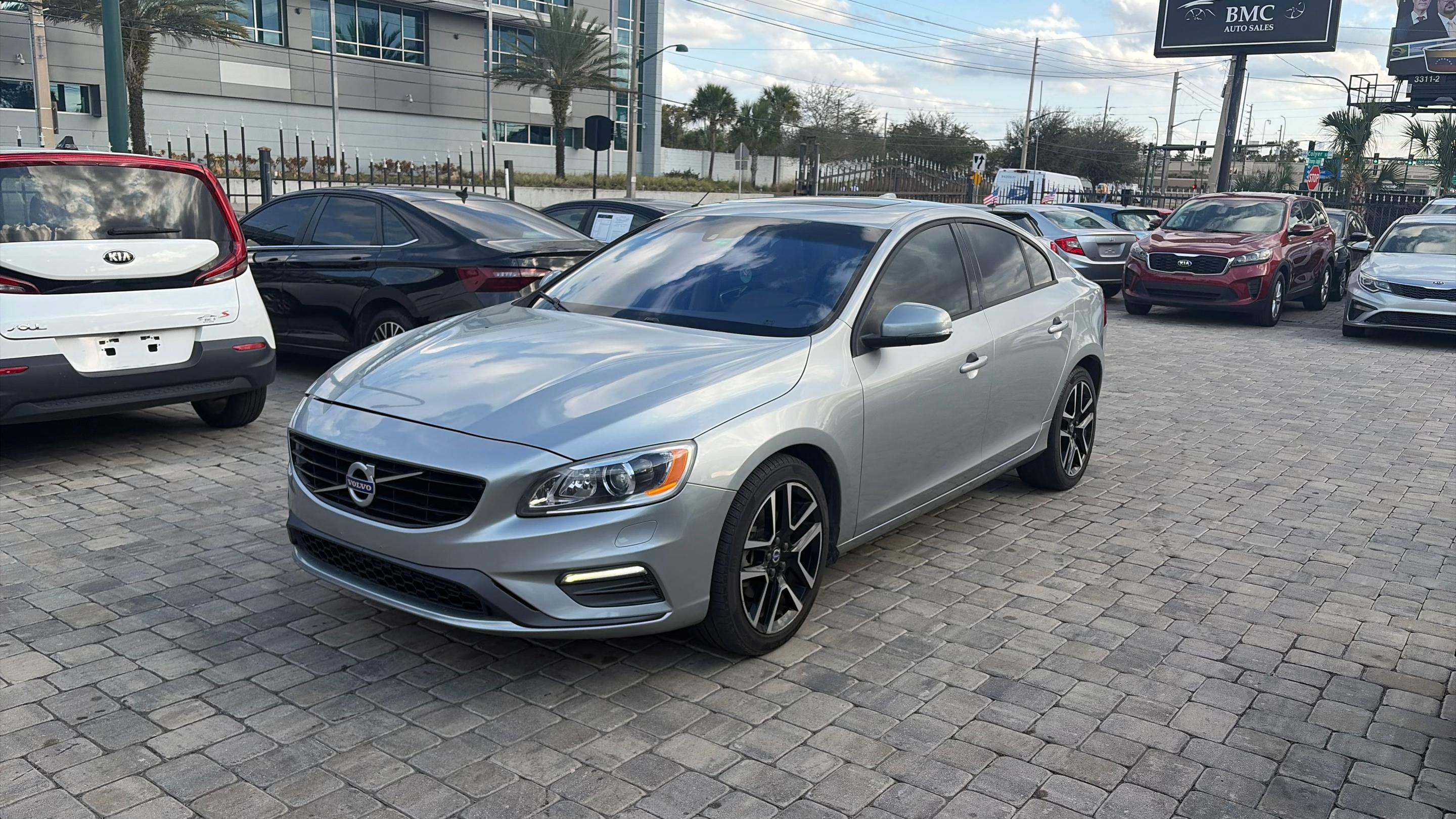 Volvo S60 2017 in Orlando, FL