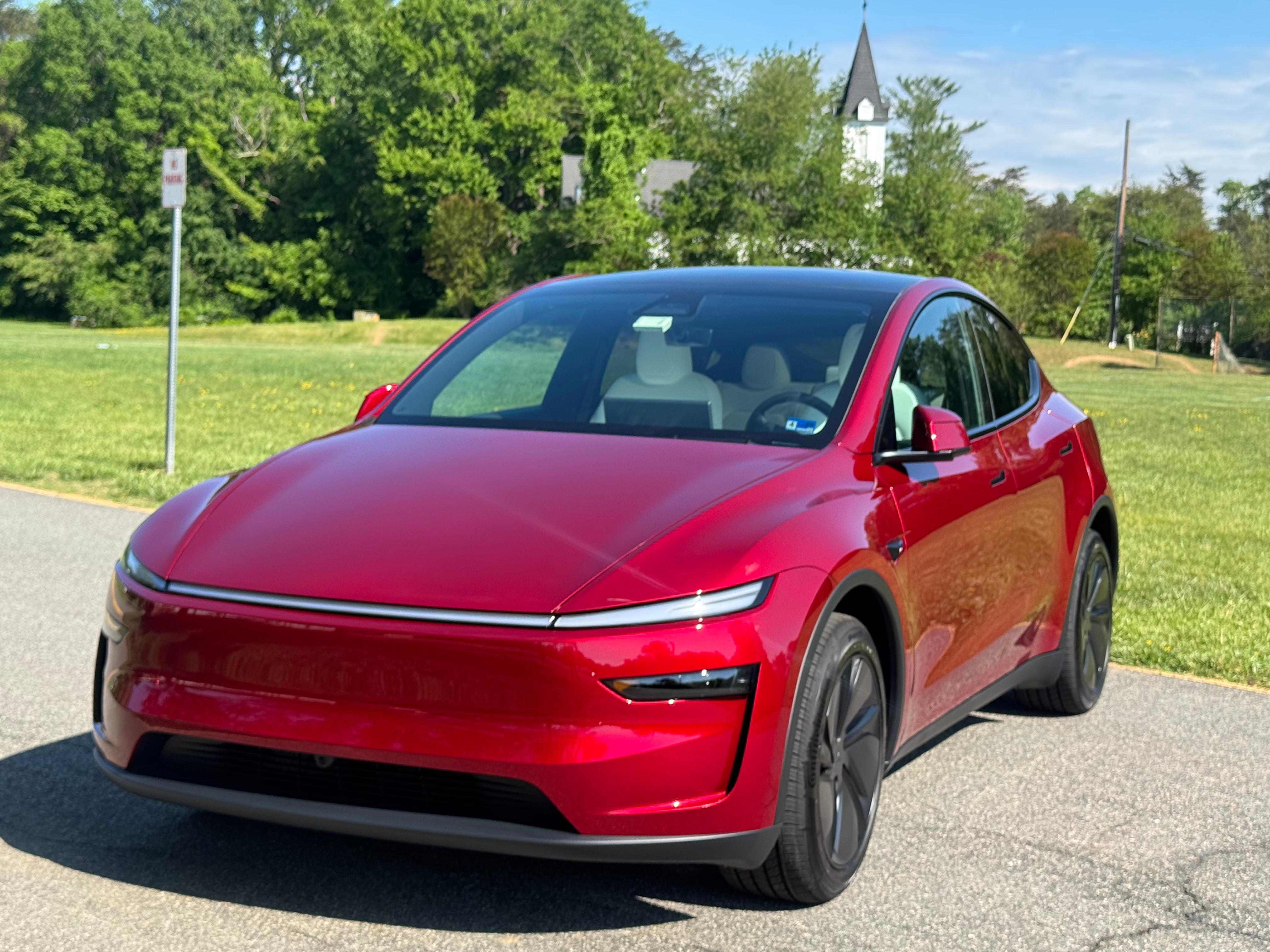 Tesla Model Y 2026 in Fairfax, VA