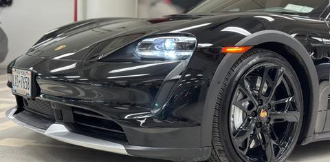 Porsche Taycan 2023