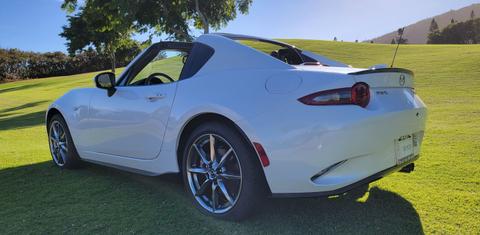 Mazda MX-5 Miata RF 2022 rental in Kahului, HI by Easy Camping