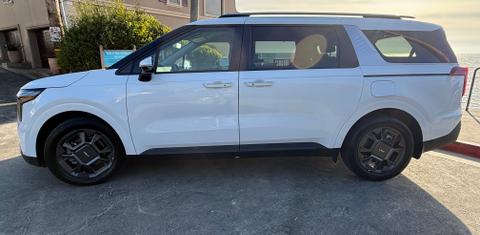 Kia Carnival Hybrid 2026