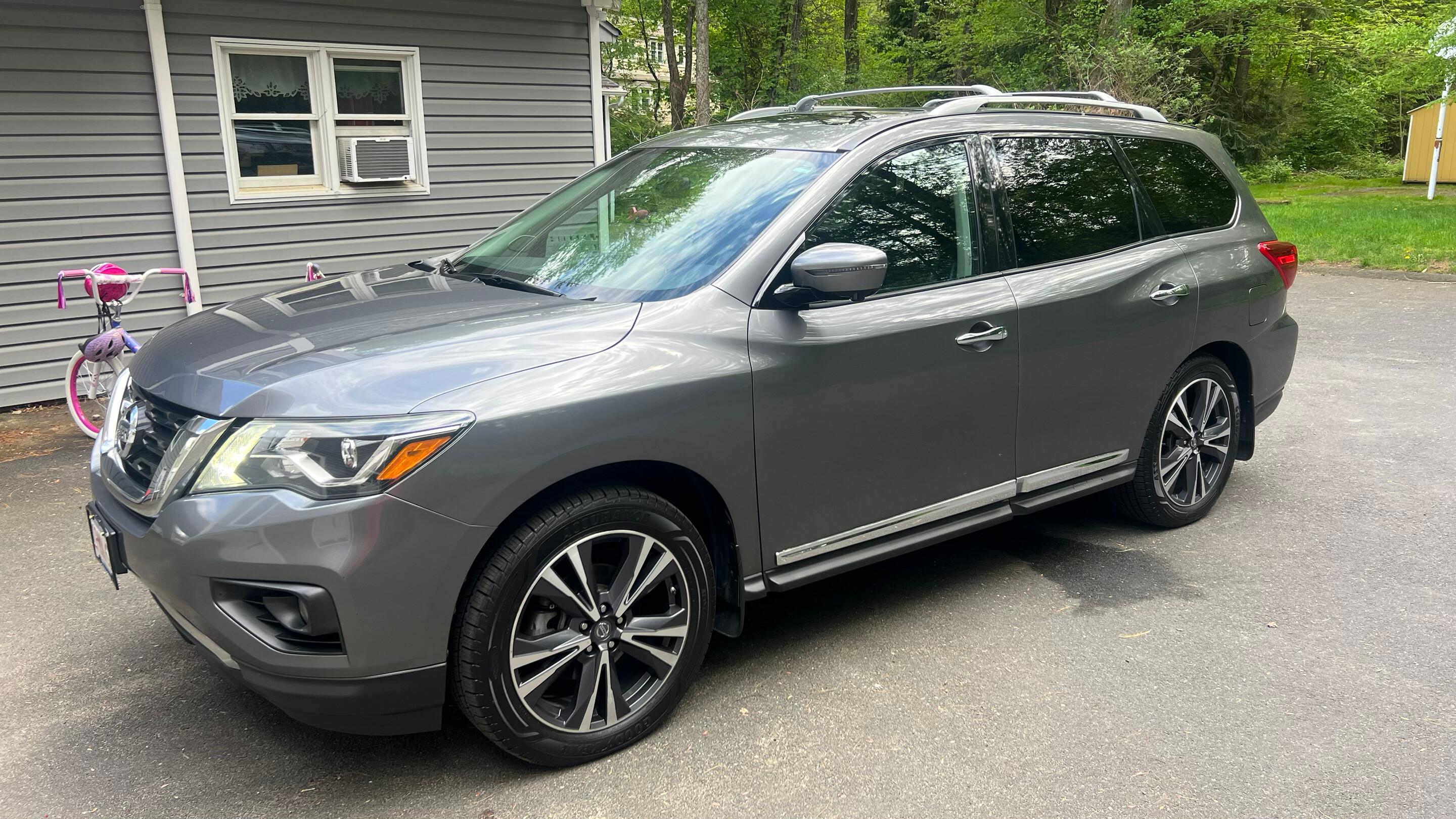 Nissan Pathfinder 2017 in West Tisbury, MA
