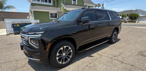 Chevrolet Suburban 2025