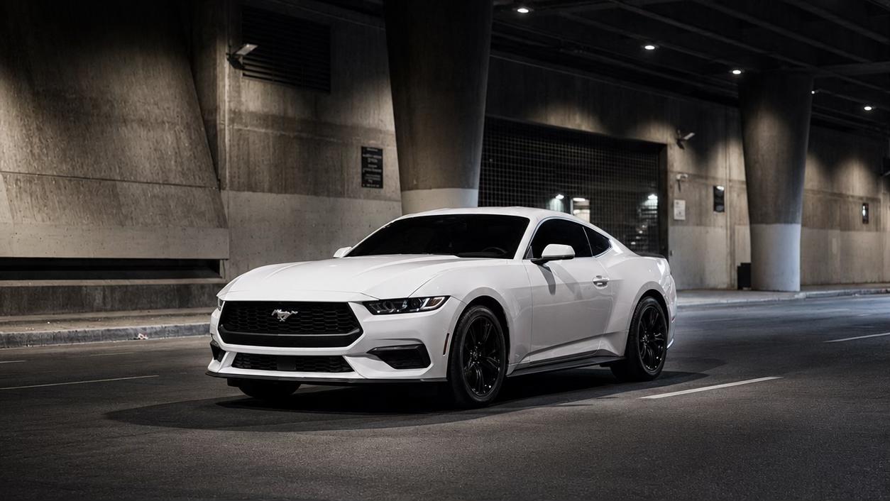 Ford Mustang 2026 in Glendale, CA