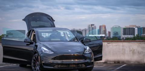 Tesla Model Y 2021