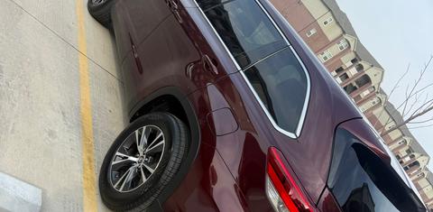 Toyota Highlander 2019