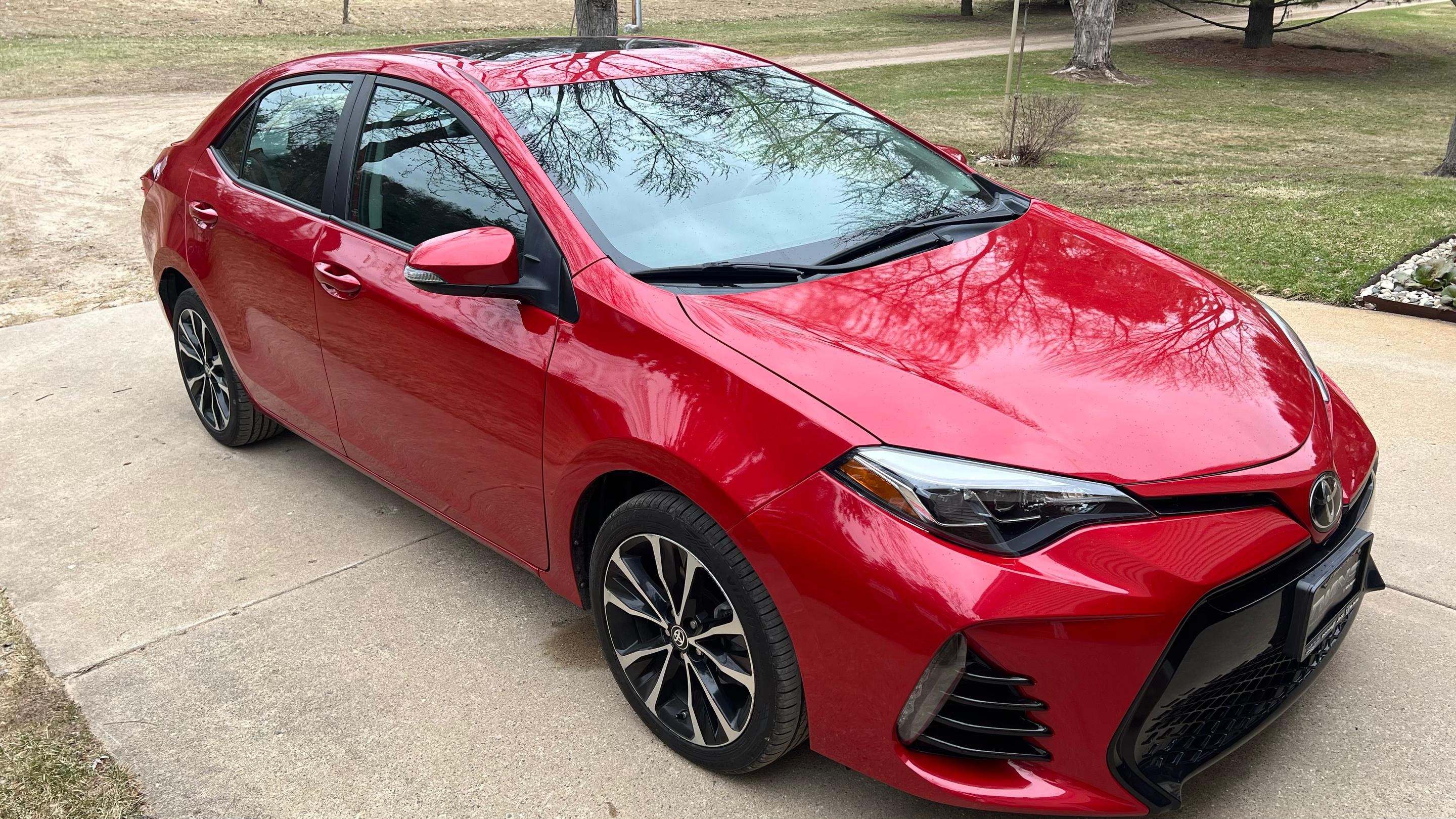 Toyota Corolla 2019 in Alto, MI