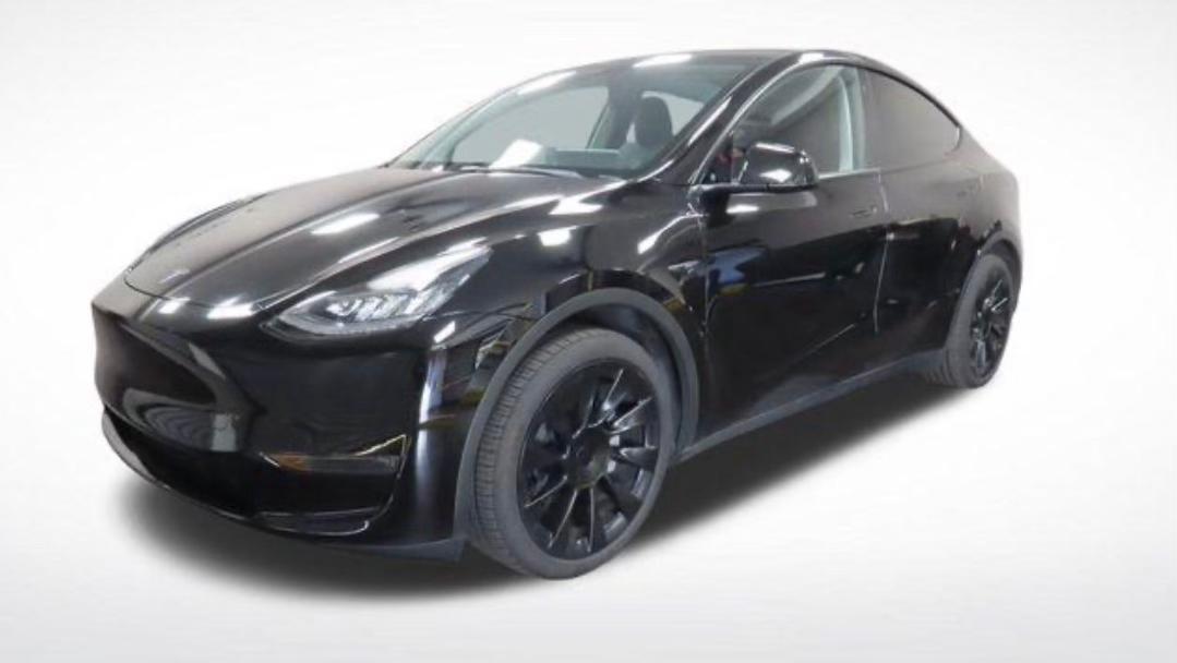 Tesla Model Y 2024 in 