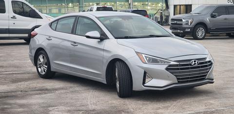 Hyundai Elantra 2020