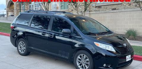 Toyota Sienna 2015
