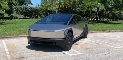 Tesla Cybertruck 2024