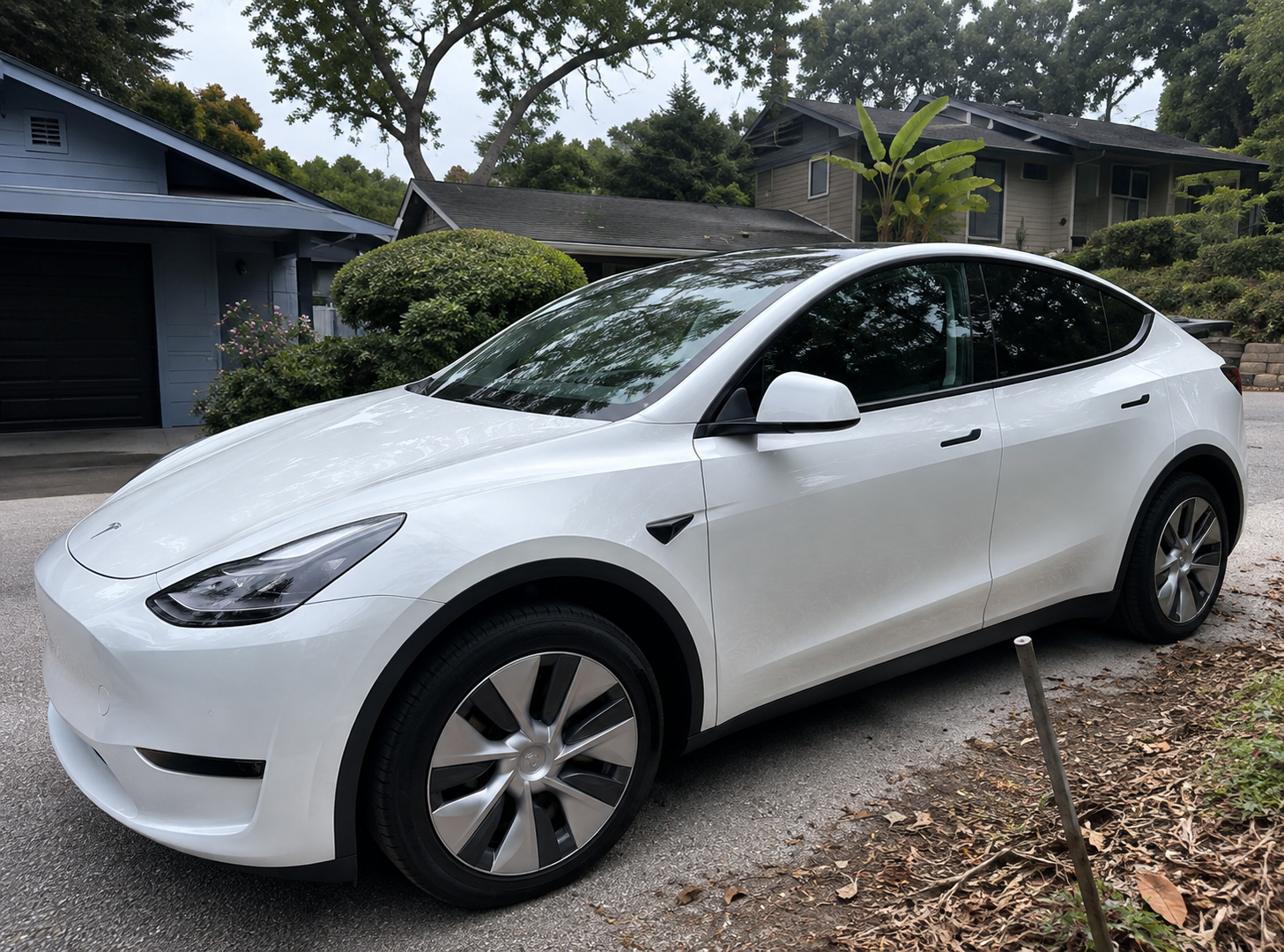 Tesla Model Y 2023 in Kailua-Kona, HI