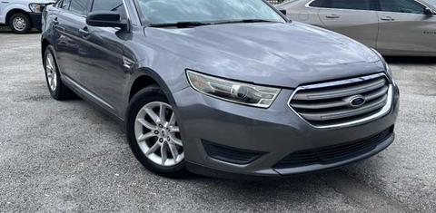 Ford Taurus 2014