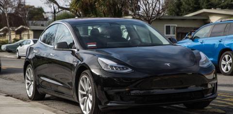 Tesla Model 3 2025