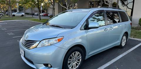 Toyota Sienna 2017