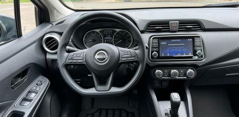 Nissan Versa 2024