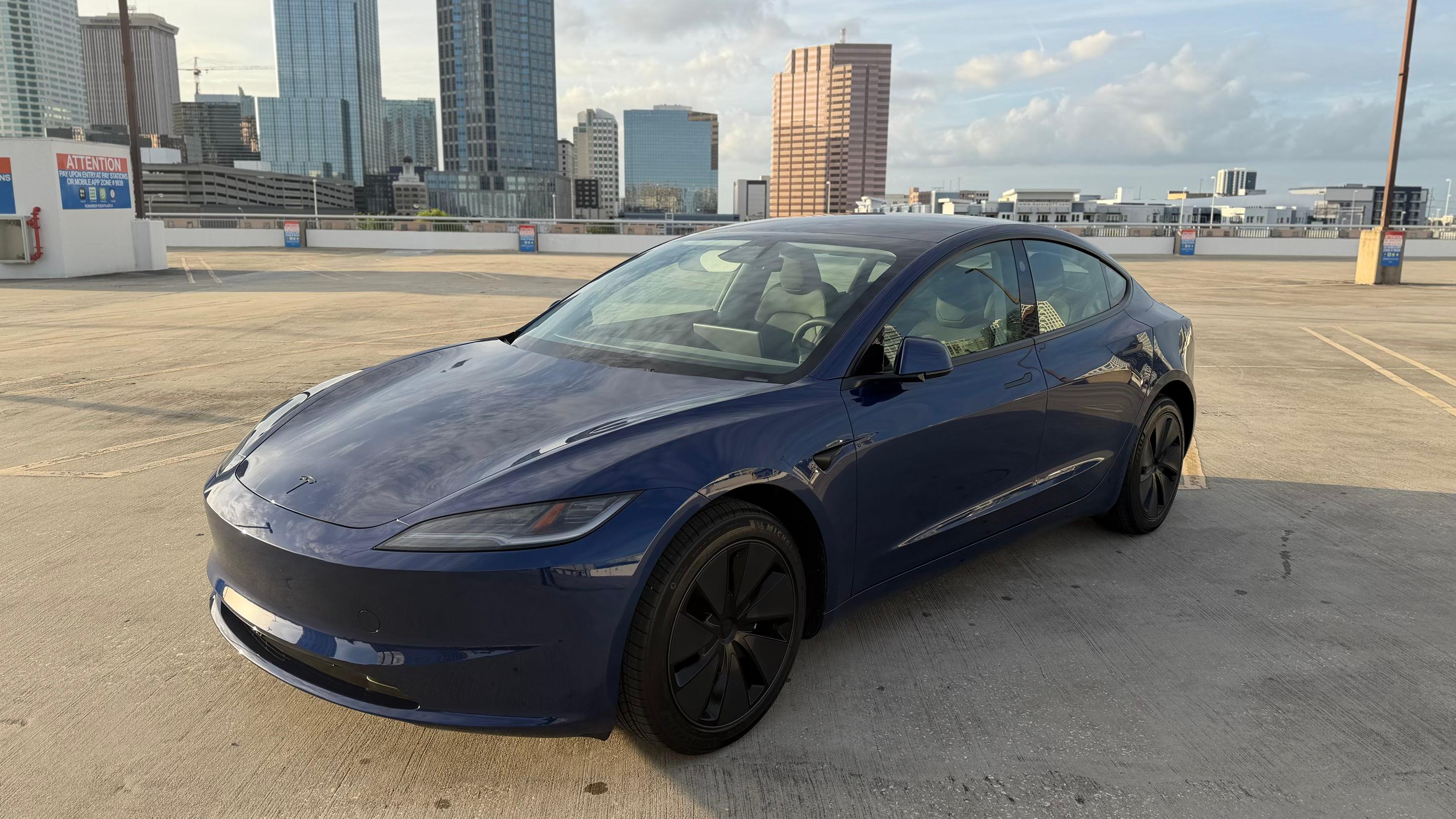Tesla Model 3 2026 in Tampa, FL
