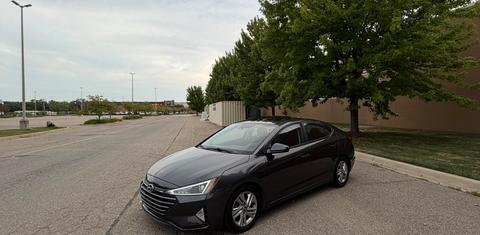 Hyundai Elantra 2020