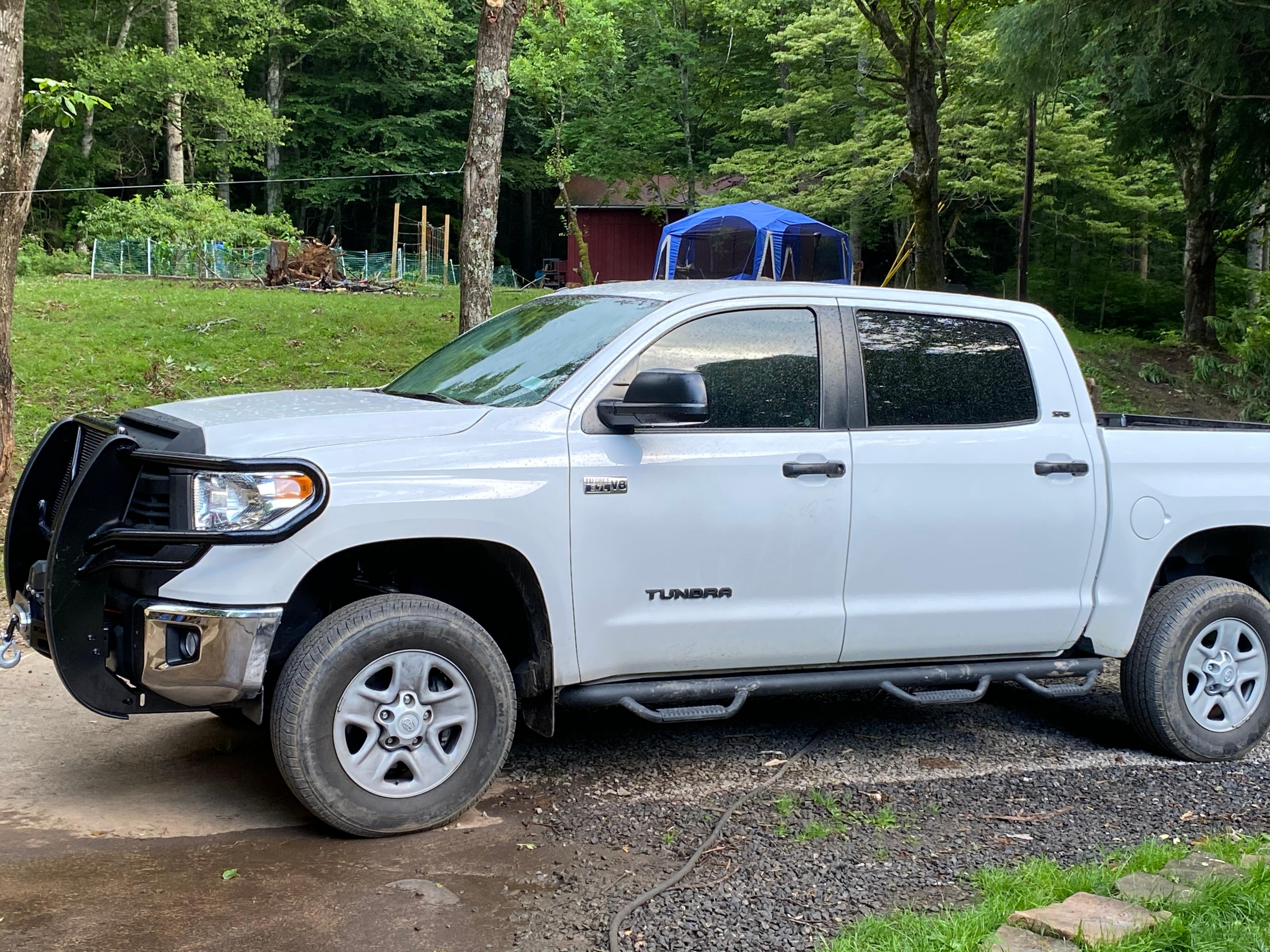 Toyota Tundra 2017 in Fairview, NC