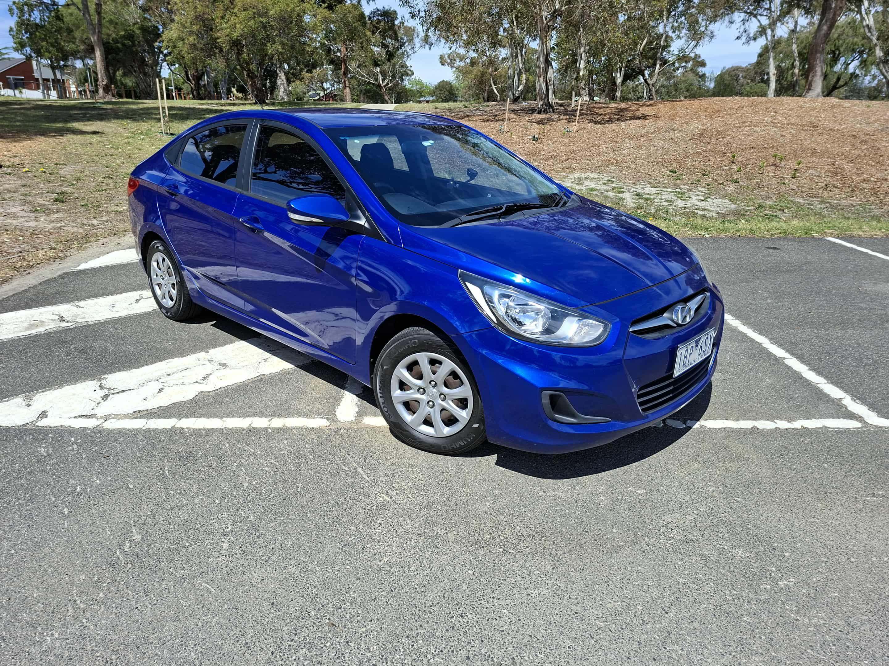 Hyundai ACCENT 2014 in 