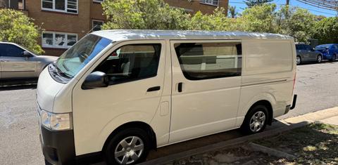Toyota HIACE 2018