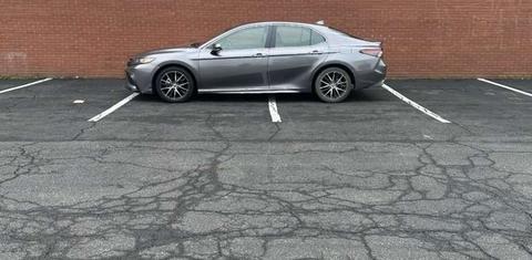 Toyota Camry Hybrid 2023