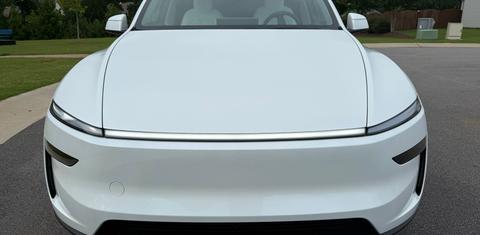 Tesla Model Y 2026