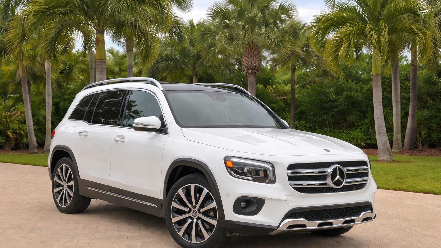 Mercedes-Benz GLB-Class 2021 in Naples, FL