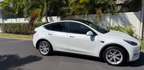Tesla Model Y 2021