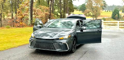Toyota Camry Hybrid 2025