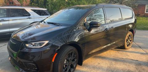 Chrysler Pacifica 2022