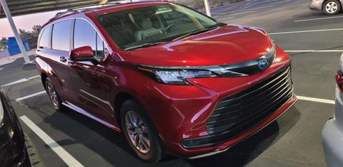 Toyota Sienna 2022
