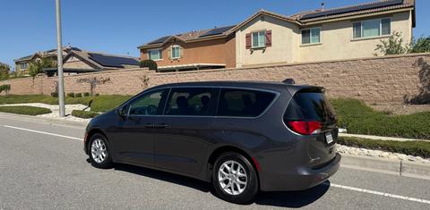 Chrysler Pacifica 2017