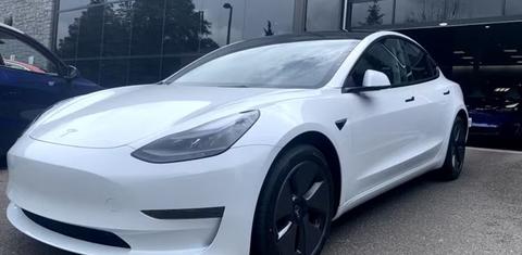 Tesla Model 3 2023