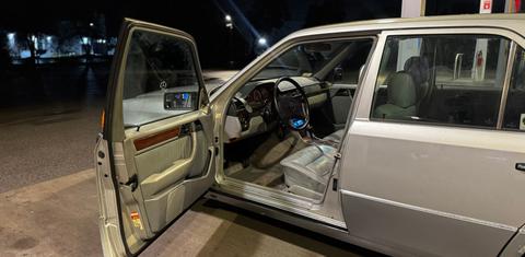 Mercedes-Benz E300 1991
