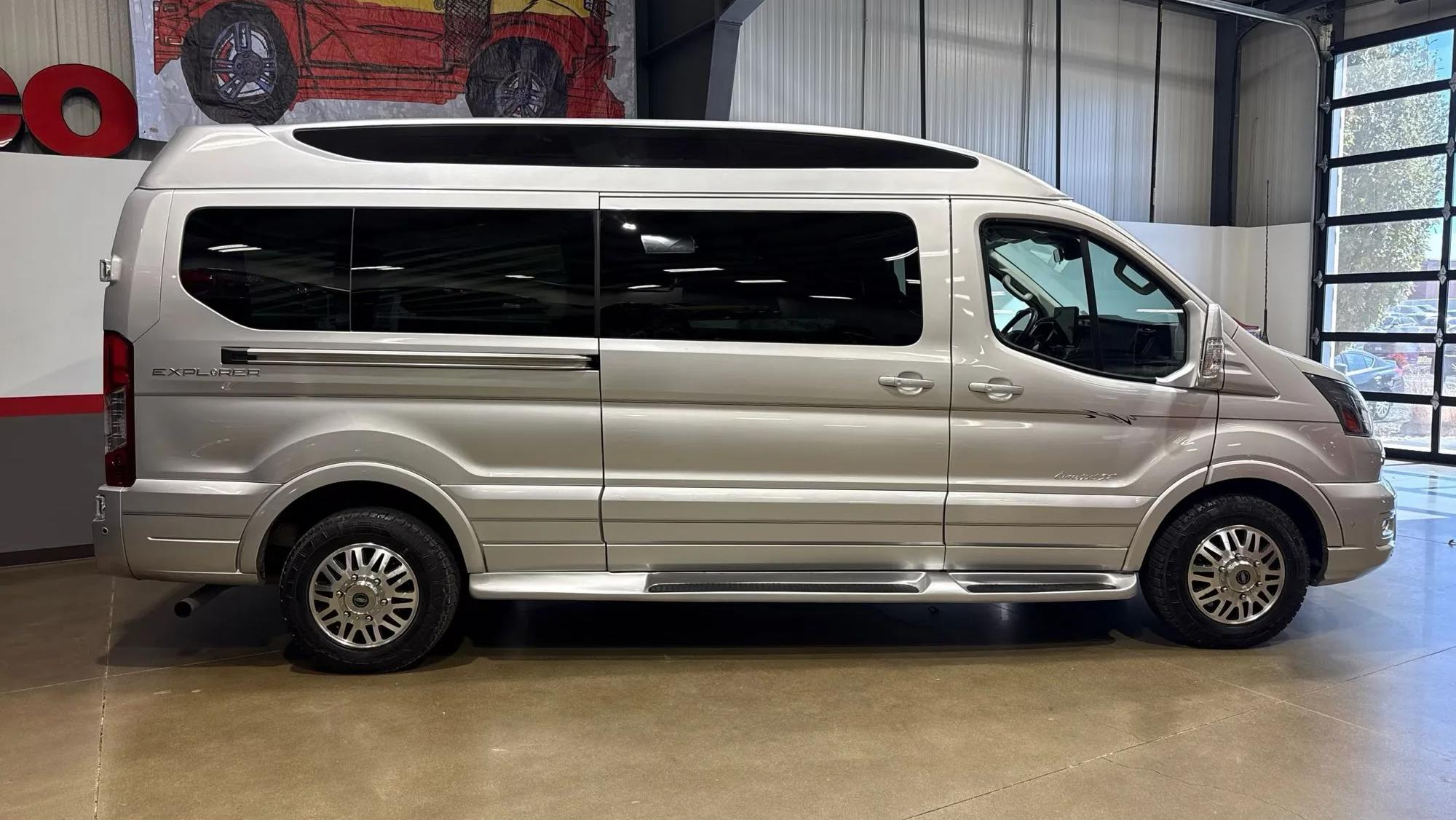 Ford Transit Cargo 2023 in Des Plaines, IL