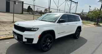 Jeep Grand Cherokee L 2024 — Car rental alternative in Newark, NJ