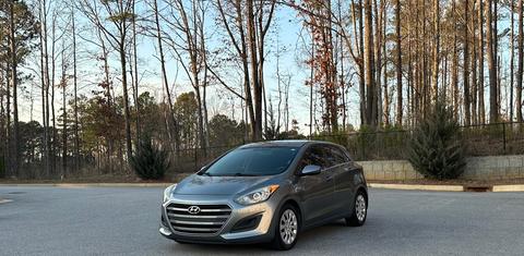 Hyundai Elantra GT 2017