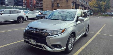 Mitsubishi Outlander PHEV 2022