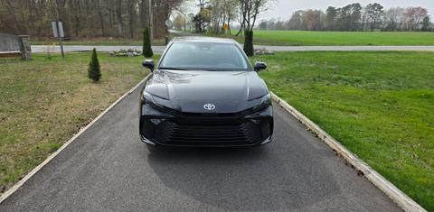 Toyota Camry Hybrid 2025