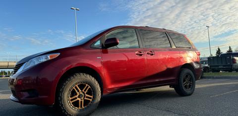 Toyota Sienna 2016