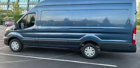 Ford Transit 2025