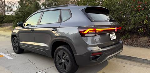 Volkswagen Taos 2025