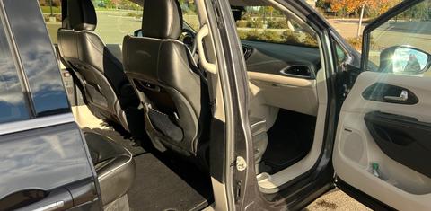 Chrysler Pacifica 2022