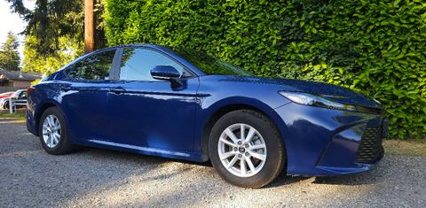 Toyota Camry Hybrid 2025
